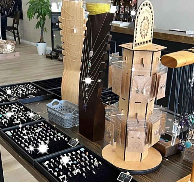 Custom Spinning Product Hanging Display Tower